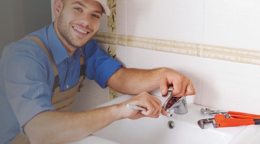Faucet cartridge replacement in Loco Hills, NM